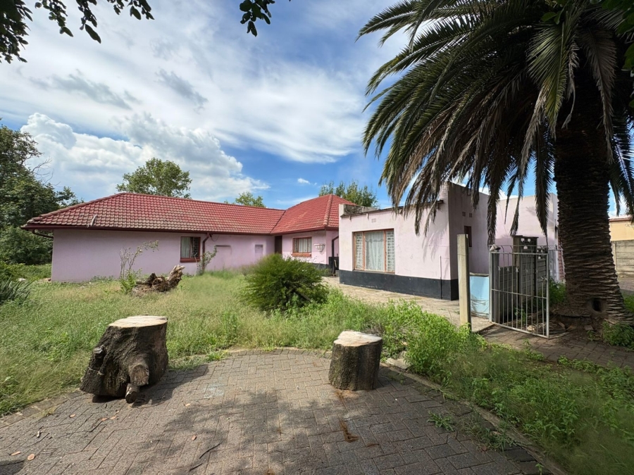 5 Bedroom Property for Sale in Sasolburg Ext 2 Free State